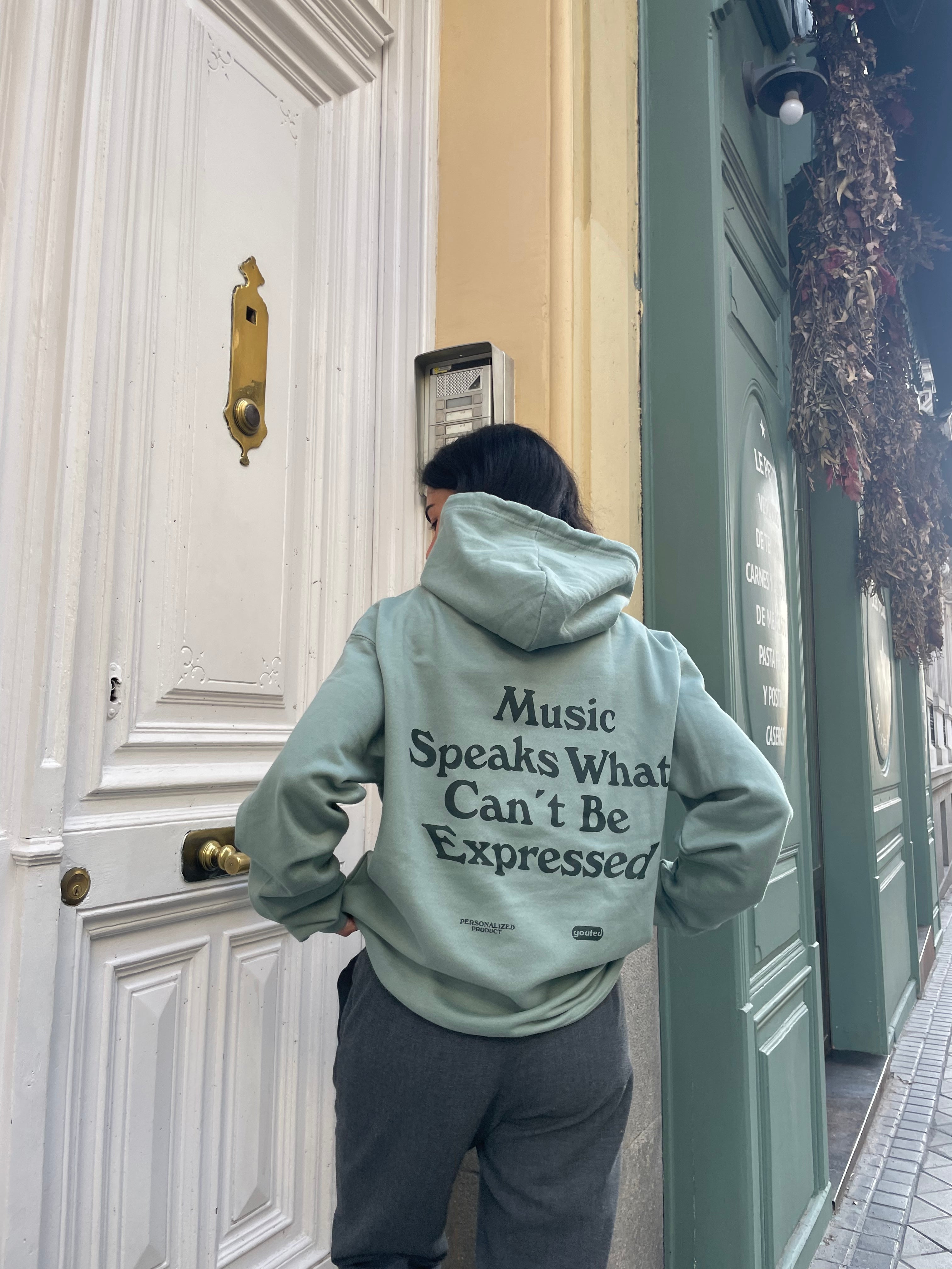 IMG_9932.JPG__PID:52248233-b385-49a7-8572-72e11501da45